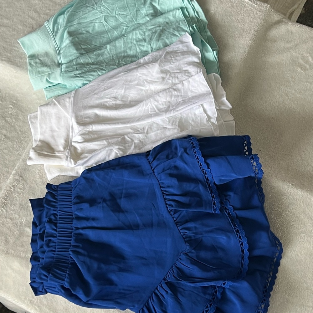 3 - pack Women's Ruffle Skirt Large Size